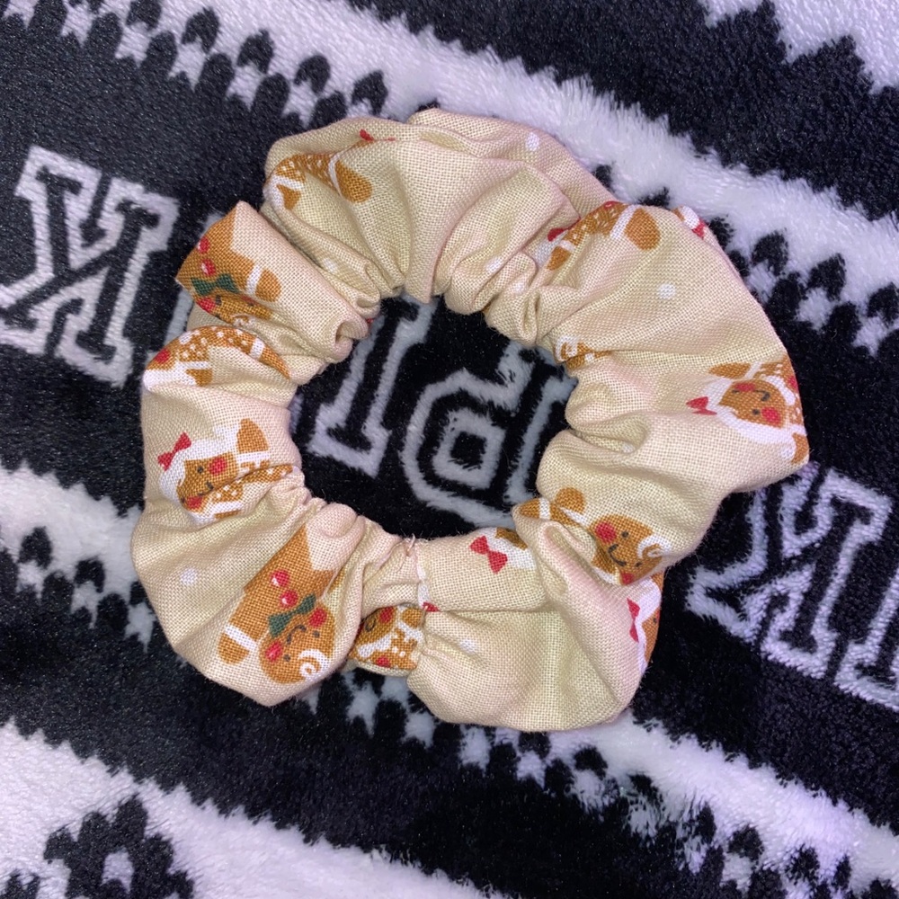 Handmade gingerbread on cream scrunchie